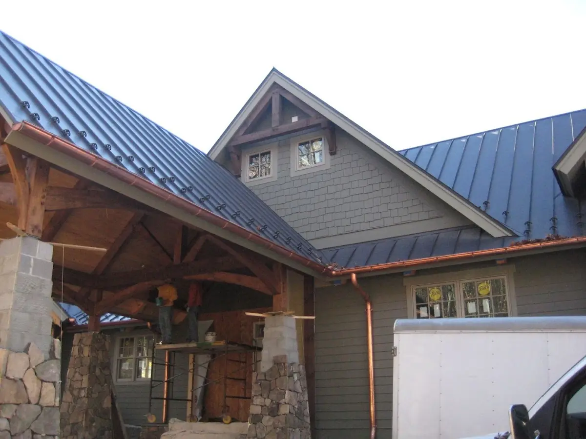 Craftsman Roofing team delivering quality roofing work in Gapland